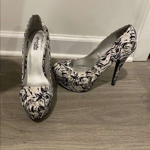 Size 8 High Heels